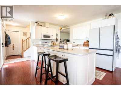 2328 Willgoose Road, Merritt