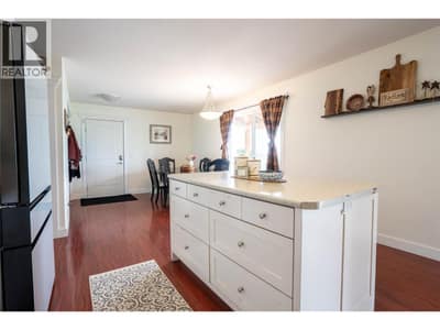2328 Willgoose Road, Merritt