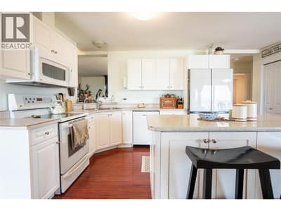 2328 Willgoose Road, Merritt