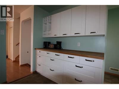 236 MURRAY Drive, Tumbler Ridge