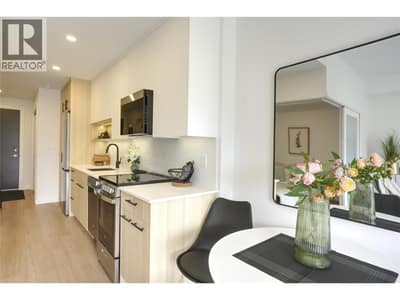 Photos from unit 508, same floorplan