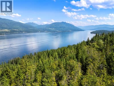 3560 Eagle Bay Road, Blind Bay