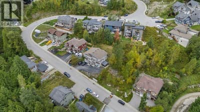 2410 Perrier Lane Unit# A, Nelson