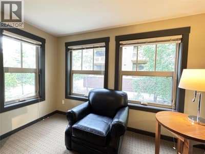 2064 Summit Drive Unit# 211, Panorama