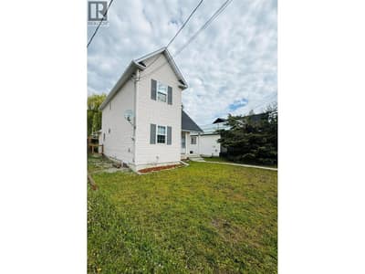 323 Green Street, Kimberley