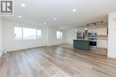 393 WADDINGTON Drive, Kamloops