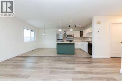 393 WADDINGTON Drive, Kamloops
