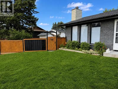 1801 Mt Sinclair Avenue N, Cranbrook
