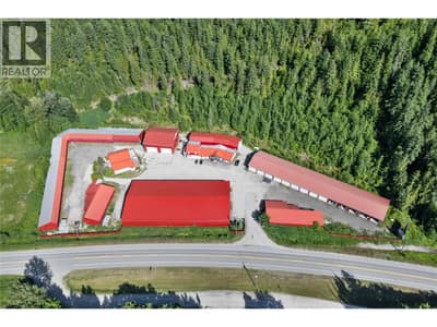2054 Trans Canada Highway, Sicamous