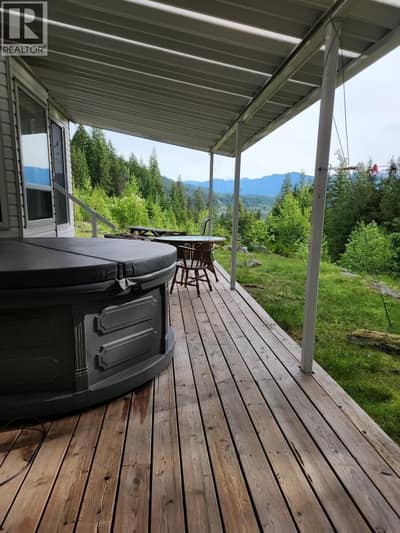 1273 QUEENS BAY Road, Balfour