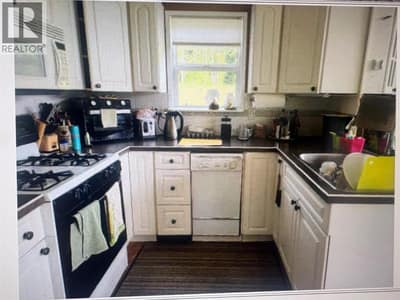 1273 QUEENS BAY Road, Balfour