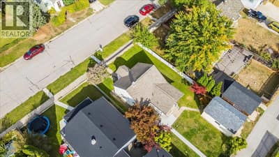 2154 Sixth Avenue, Trail