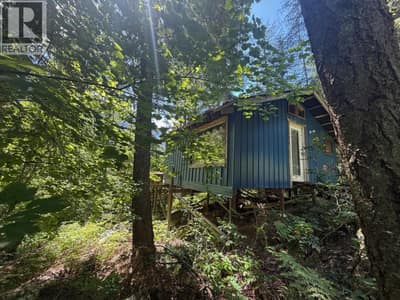 4774 Slocan River Road, Winlaw