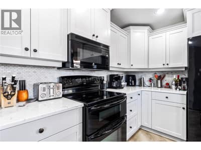 611 Shuswap Street SW Unit# 102, Salmon Arm