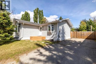 4 Ridgemont Avenue, Fernie