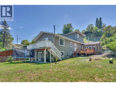 14406 Latimer Avenue, Summerland