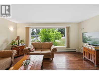 1322 Ridgedale Avenue, Penticton