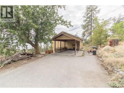 3960 Desert Pines Avenue, Peachland