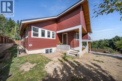 2460 Fourth Avenue, Rossland