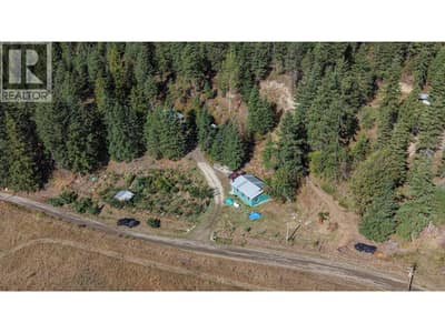 1021 Creighton Valley Road, Lumby