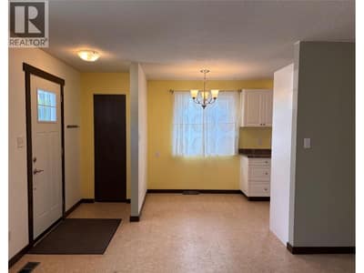 750 Revelstoke Avenue, Penticton