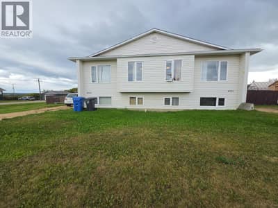 4911/4913 56 Avenue, Pouce Coupe