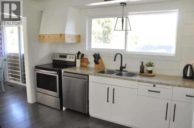 107 Prince Avenue, Castlegar