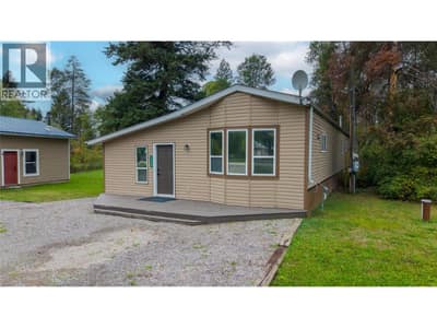 7285 Jaffray Village Loop Road, Jaffray
