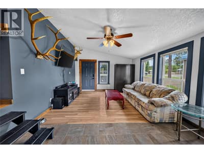 7285 Jaffray Village Loop Road, Jaffray