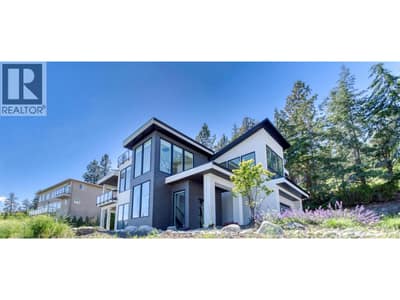 2672 Lakeridge Road, West Kelowna