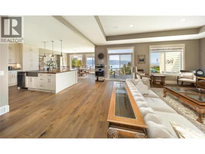 856 Hewetson Avenue, Kelowna
