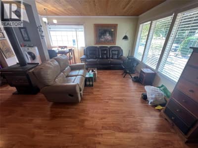 1116 Marianna Crescent, Trail