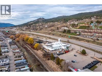 7920/7912 Highland Road, Vernon