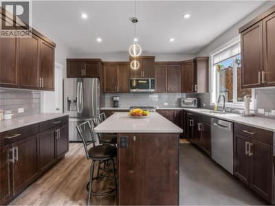 2070 Lawrence Avenue, Penticton
