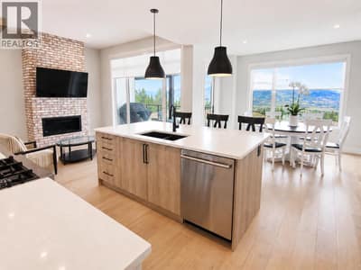 1164 ELK Street, Penticton