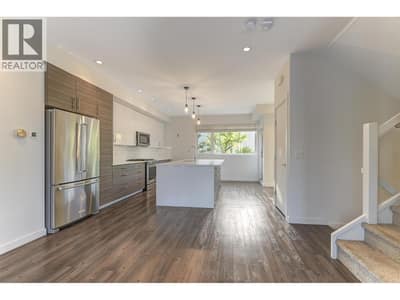1818 Peak Point Court Unit# 32, West Kelowna