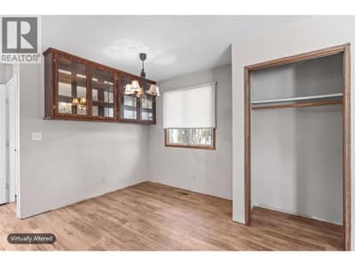 Furniture removed with AI