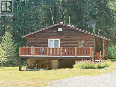 3360 Yellowhead Highway, Clearwater