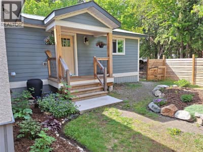 624 SLOCAN Avenue, New Denver