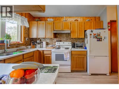 14034 211 Road, Dawson Creek