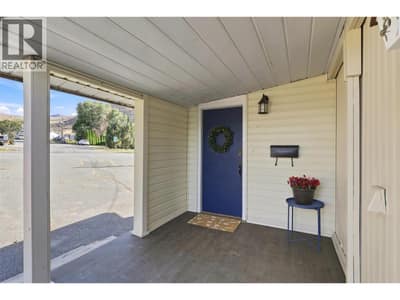 6941 WATSON Drive E, Kamloops