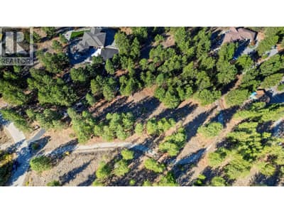 201 Peregrine Place, Osoyoos