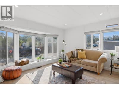 4626 Summer Road Unit# 4, Barriere