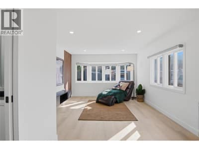 4626 Summer Road Unit# 6, Barriere