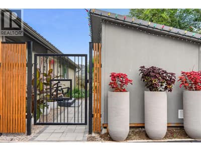 241 Oak Avenue, Kaleden