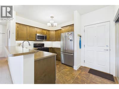 2532 Shoreline Drive Unit# 317, Lake Country