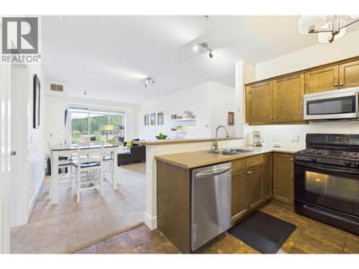2532 Shoreline Drive Unit# 317, Lake Country
