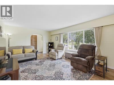 3325 BOYD Road, Merritt
