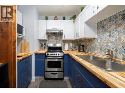 6375 Whiskey Jack Drive Unit# 309, Big White