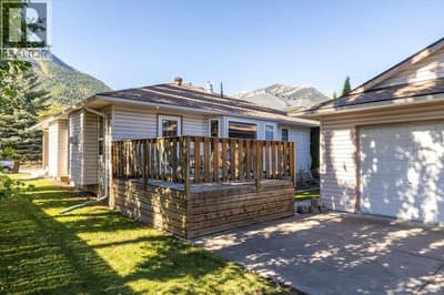 1122 11th Avenue, Fernie